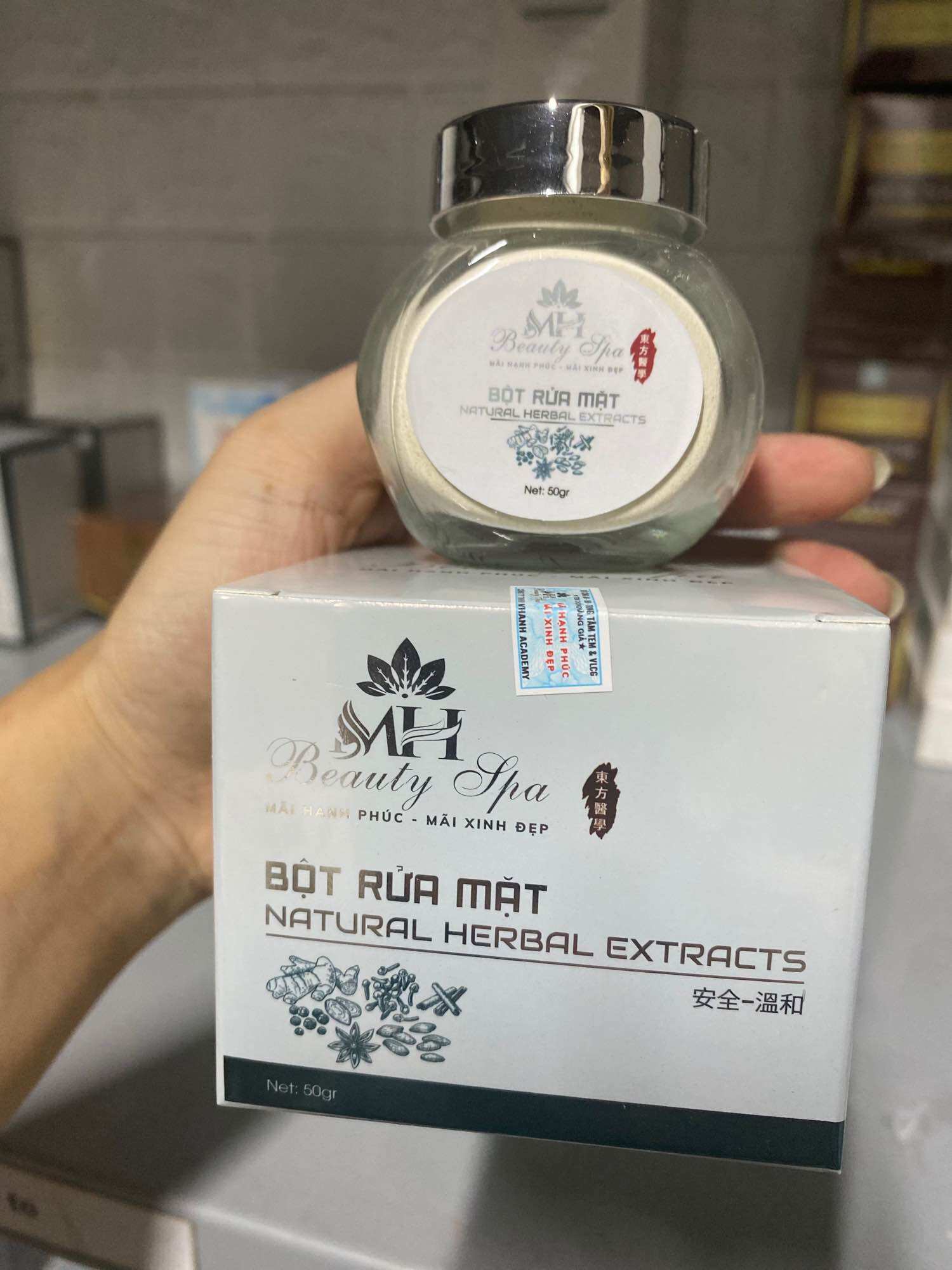 Bột rửa mặt thảo mộc mh spa