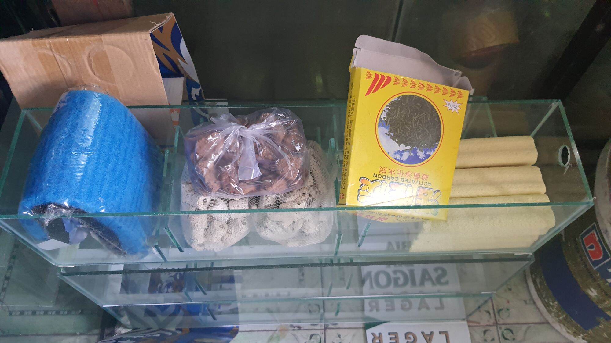 Combo lọc tràn 58×13×13 cm kèm vật liệu lọc như hình.