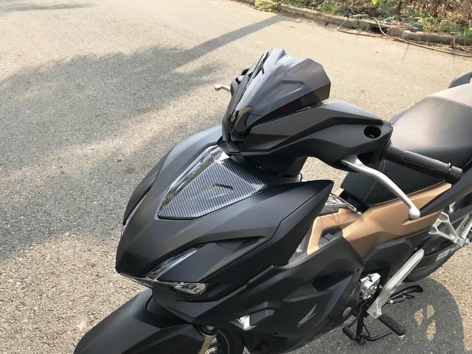 Mão Chắn Gió WINNER X V3 2022 Đời Mới