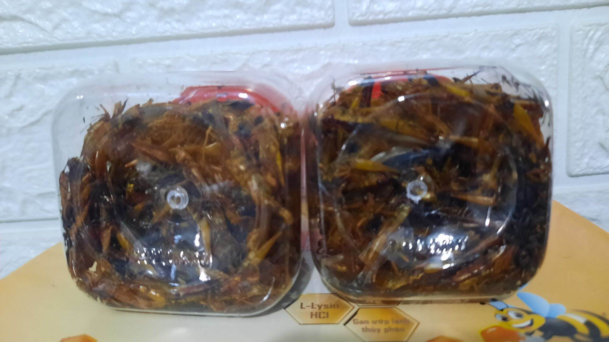 combo 2 hủ cào cào sấy khô. 40gram= 2 hủ