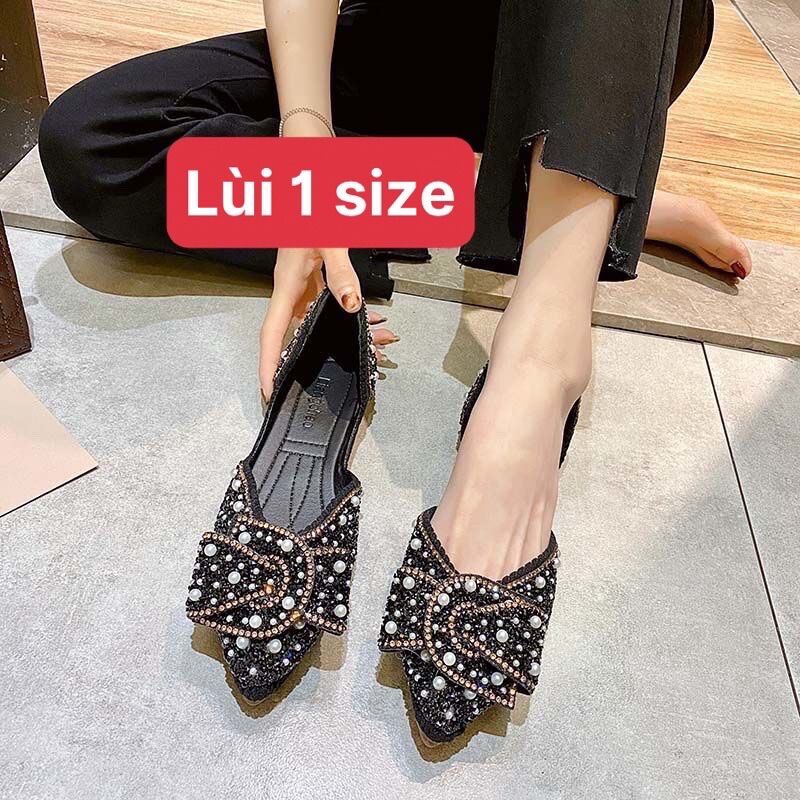 Giày bệt búp bê mũi nhọn đính đá lấp lánh