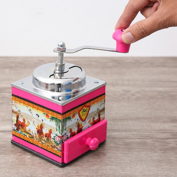 Dụng Cụ Xay Tiêu Quây Tay