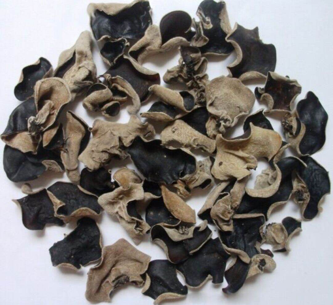 Nấm mèo mộc nhĩ khô ngon -100gram( nhiều lắm luôn ạ)