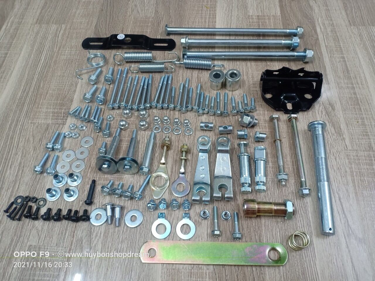 Bộ ốc xe Dream