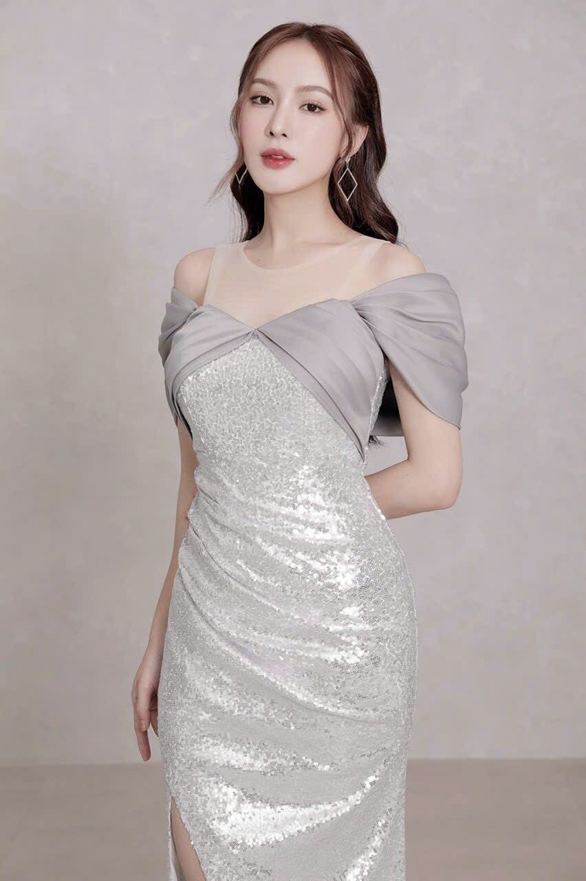 Đầm dạ hội kim sa rớt vai