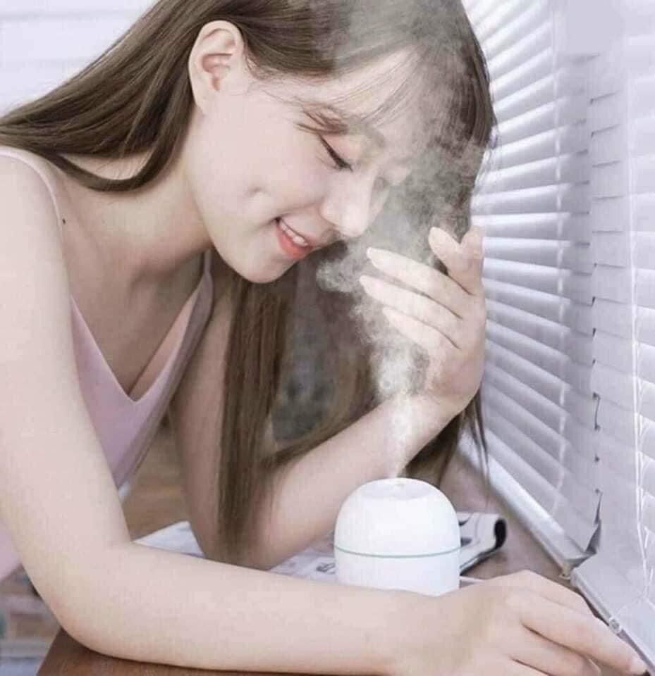 MÁY XÔNG TINH DẦU MINI HUMIDIFIER 250ml