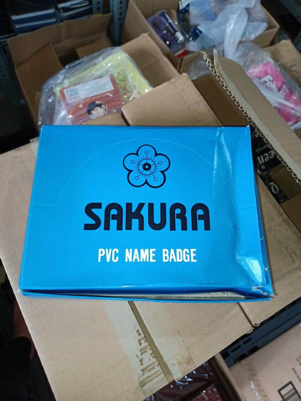 Hộp 50 cái bảng tên hội nghị Sakura