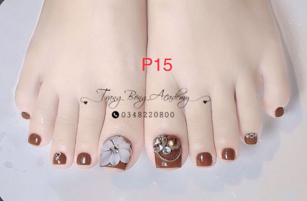 P15 - Móng Up Chân - Nail Thiết Kế - 24 Móng Kèm Keo Và Dũa