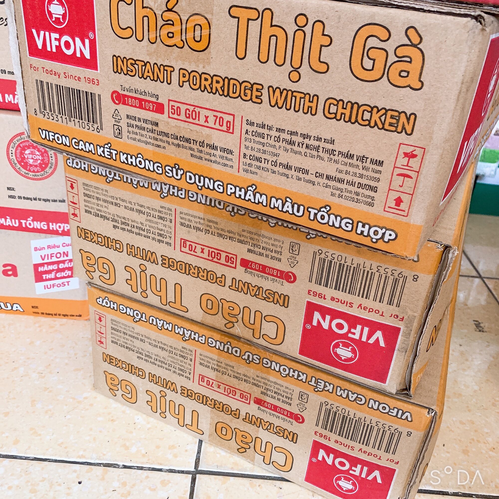 Thùng 50 gói cháo gà 70g Vifon (có gói thịt thật)