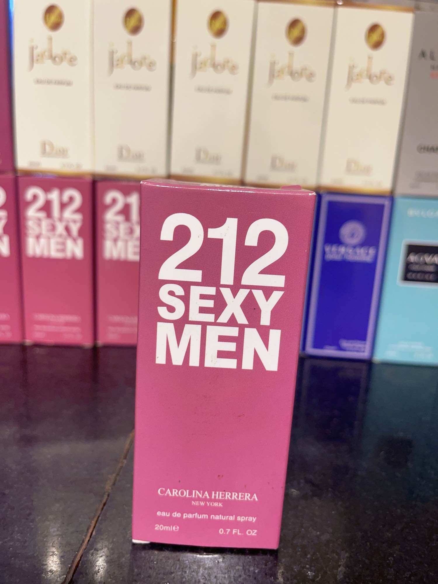 Nước Hoa Mini 212 Sexy Men 20ml [Mẫu Táo]