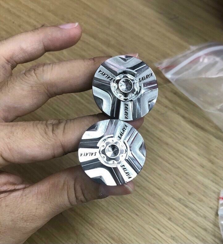 Cặp gù tay lái salaya gắn cho tất cả các loại xe gắn máy