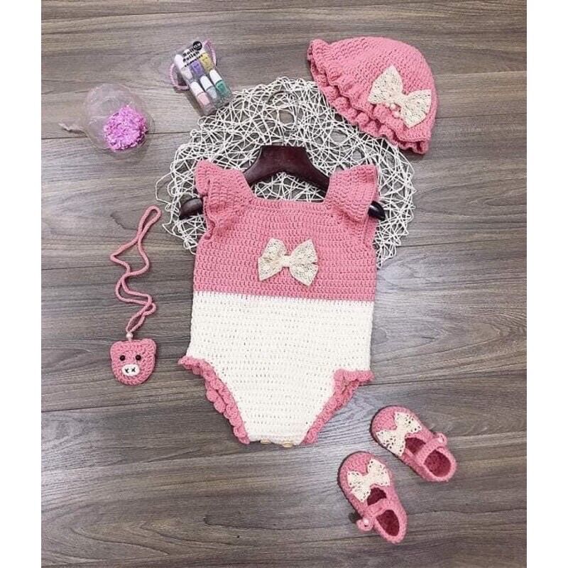 Set đồ 4 món cho bé gái