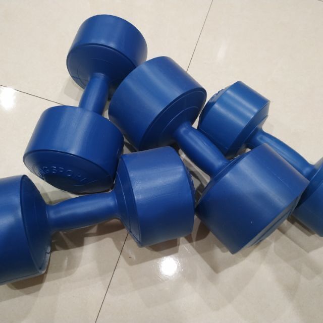 1 chiếc Tạ tay nhưa 3kg