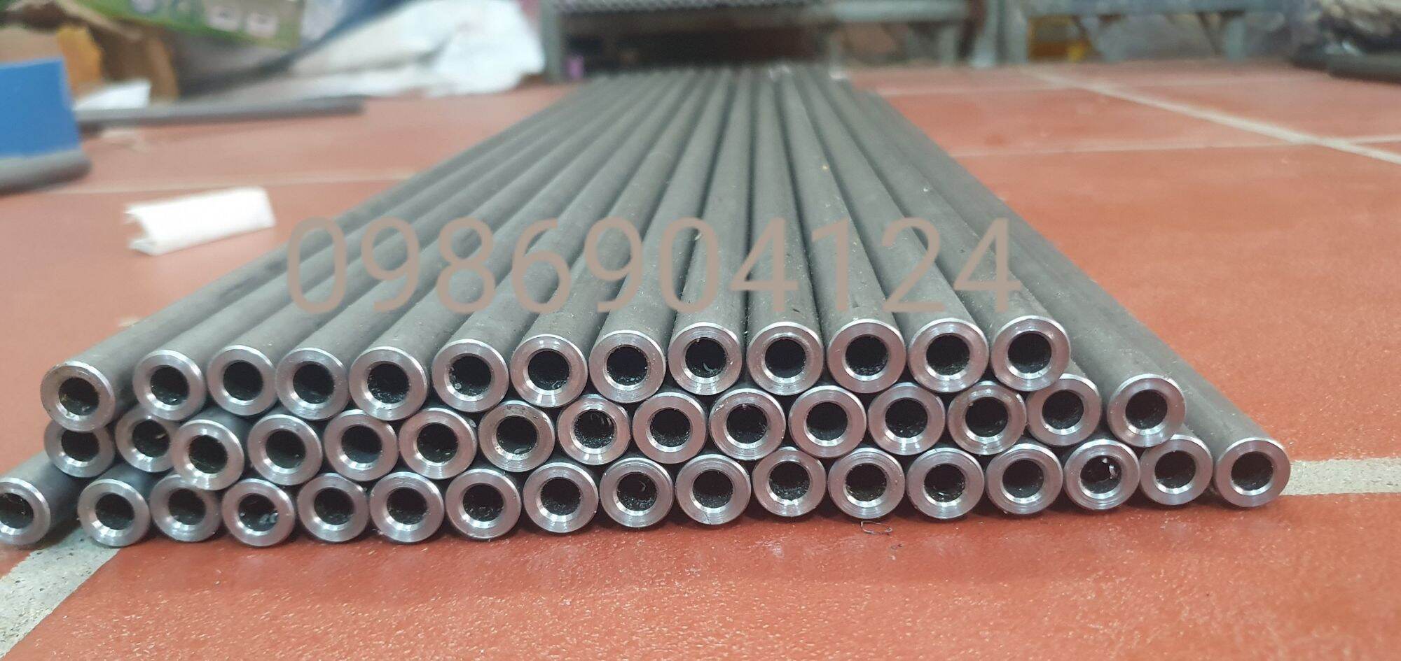 Thanh thép f16 lỗ trong 12mm