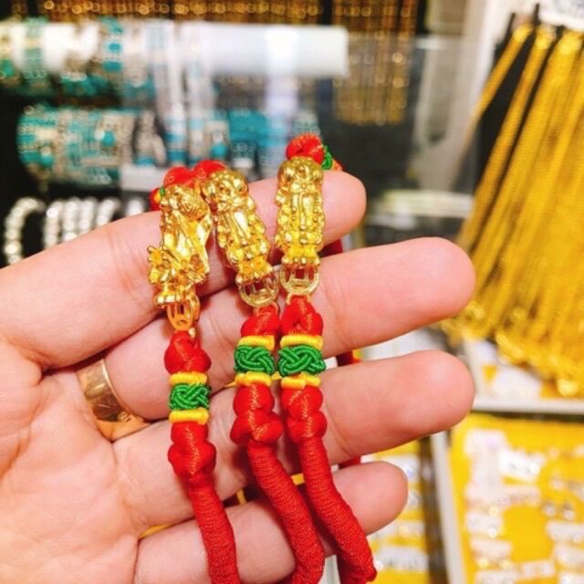 V&Ograve;NG TAY TỲ HƯU TH&Aacute;I LAN