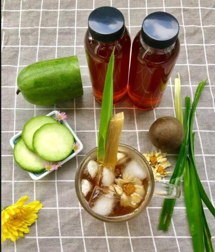 SET TRÀ BÍ ĐAO HẠT CHIA LA HÁN QUẢ