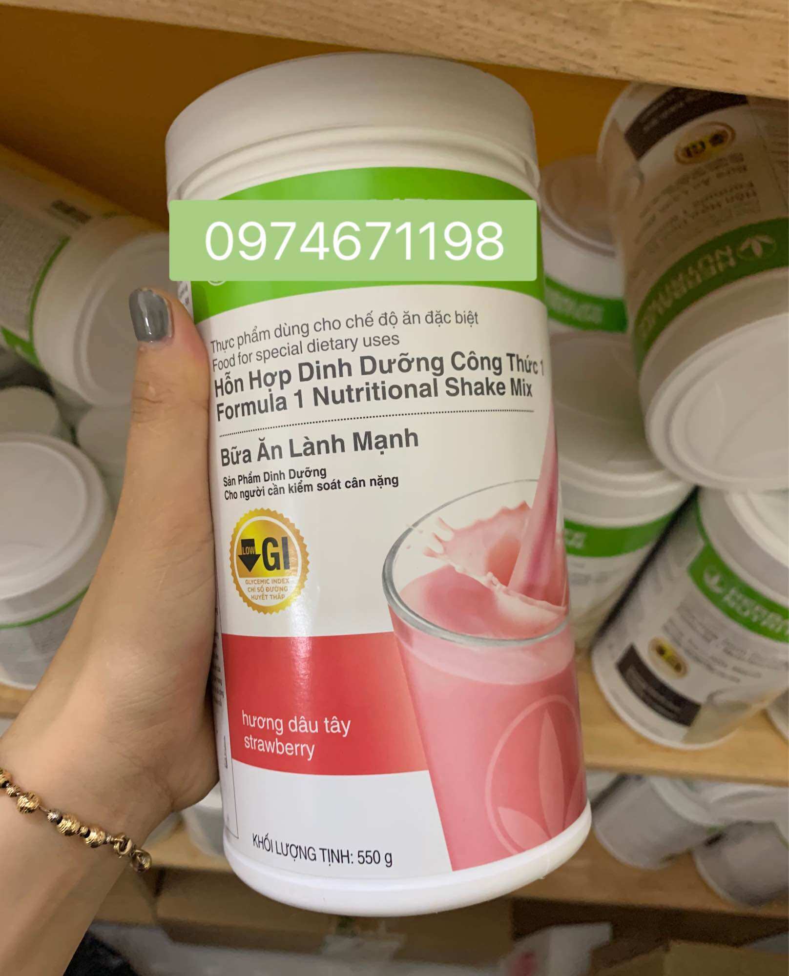 Bữa ăn lành mạnh vị dâu tây