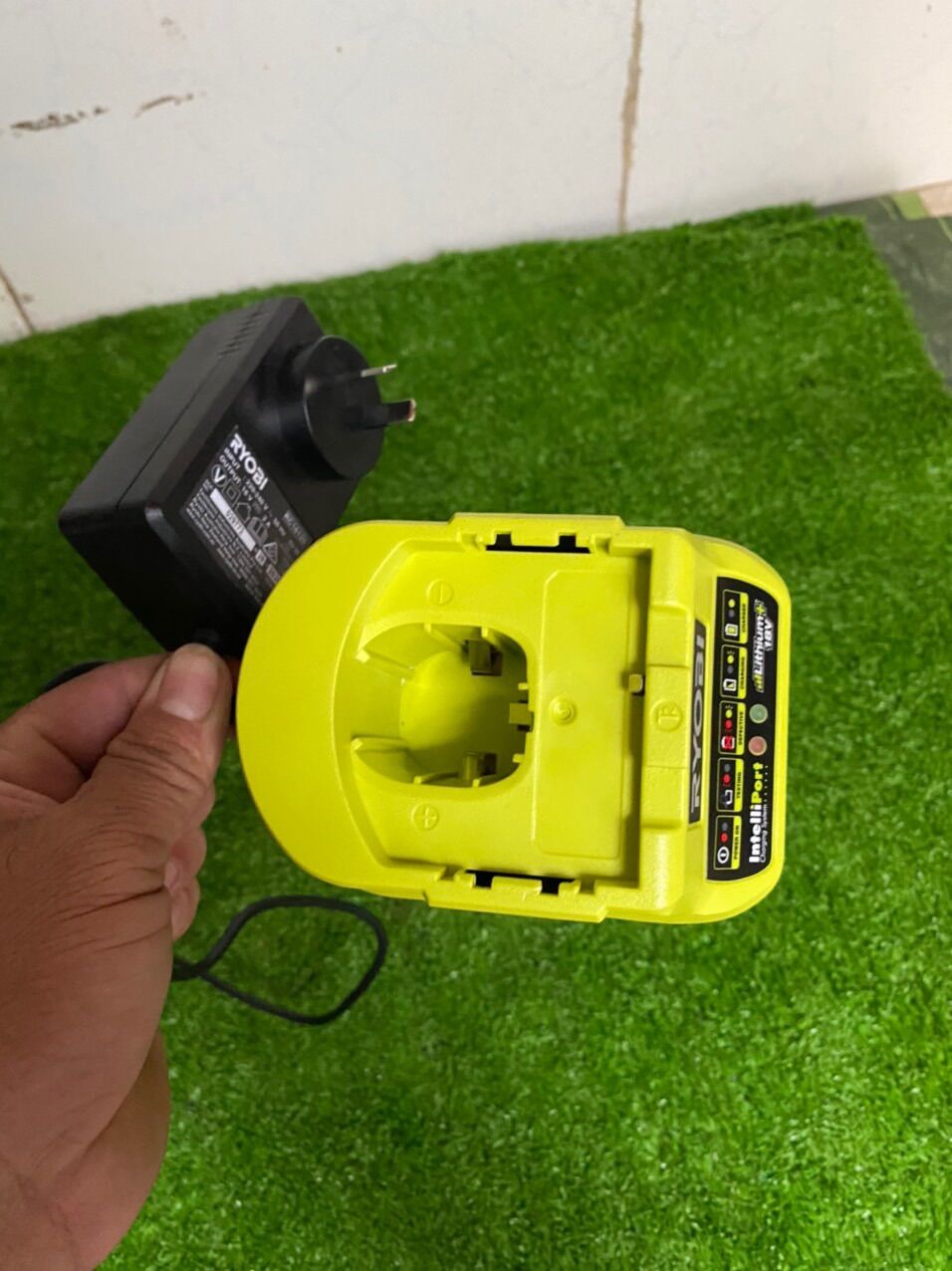 [HCM]Sac ryobi 18v