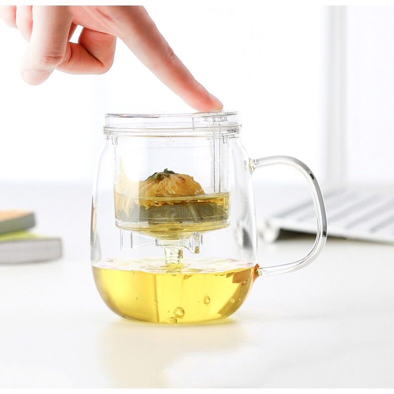 cốc pha trà lõi lọc có nút bấm