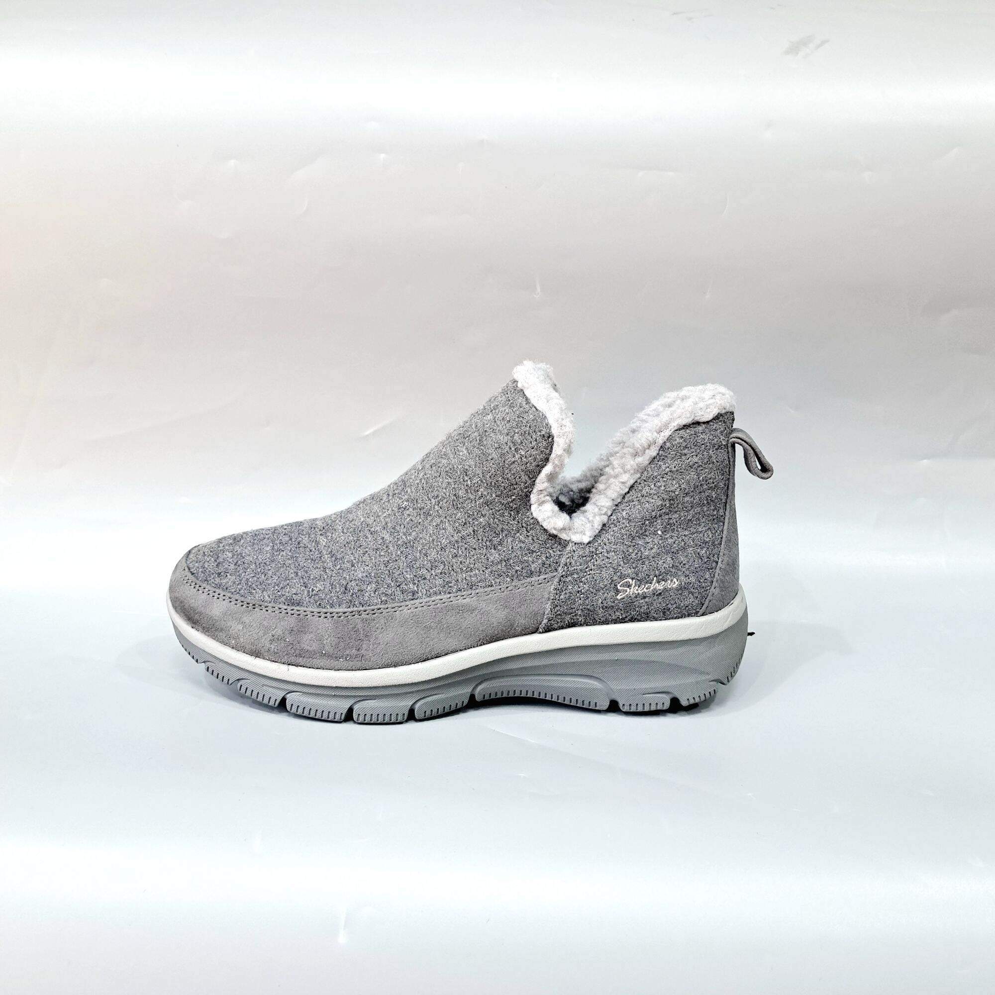 giày bốt nữ mùa đông skechers