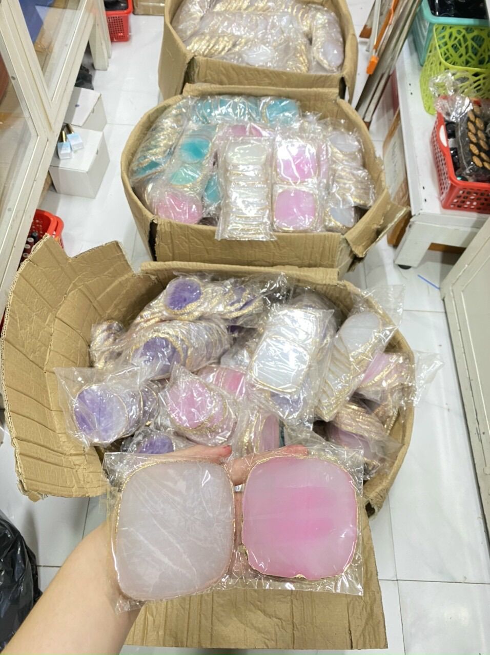 Miếng mika giả đá (tán gel vẽ , chụp ảnh)