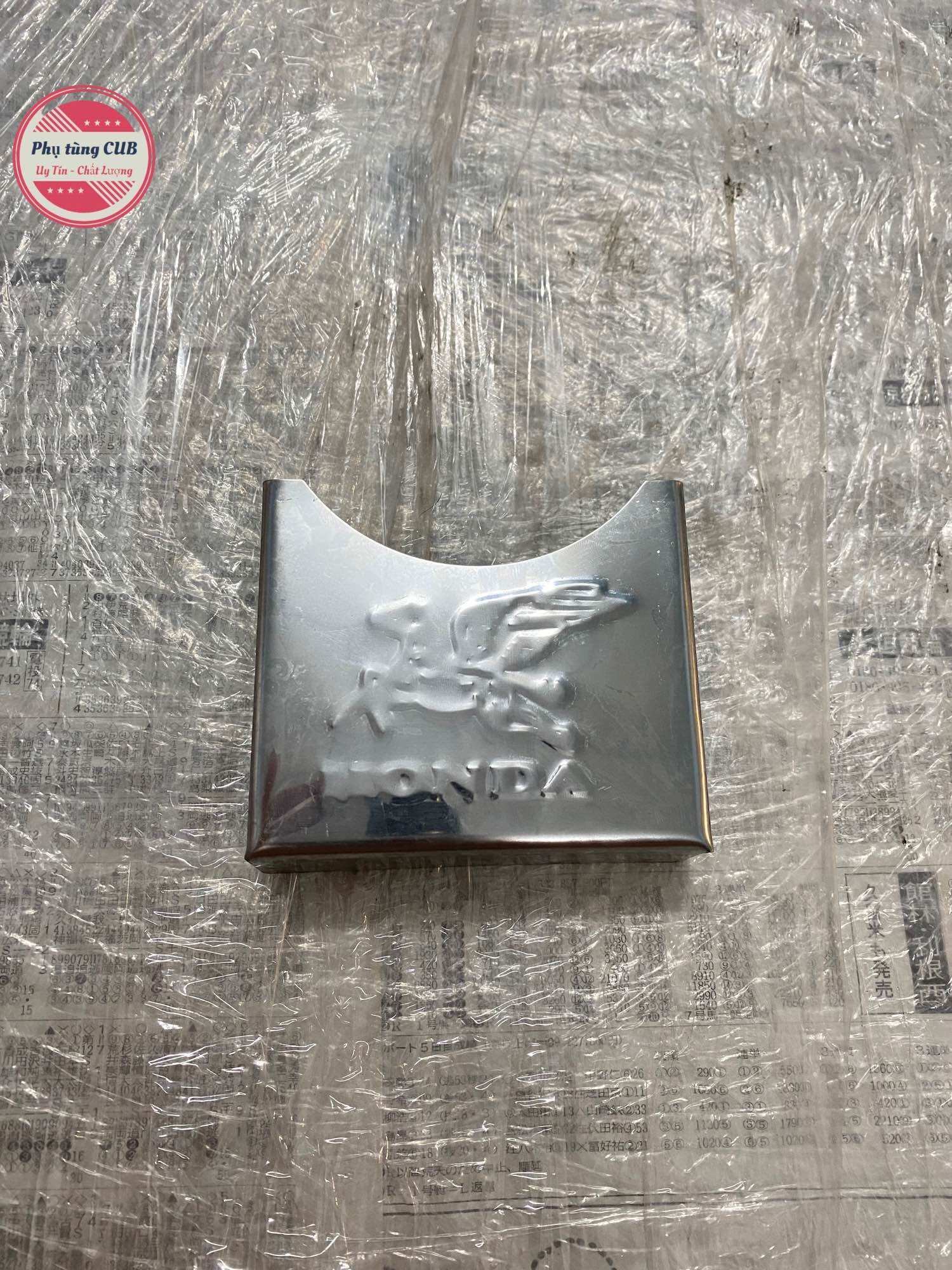 Nắp pô e xe cub 81-82-86-dd inox