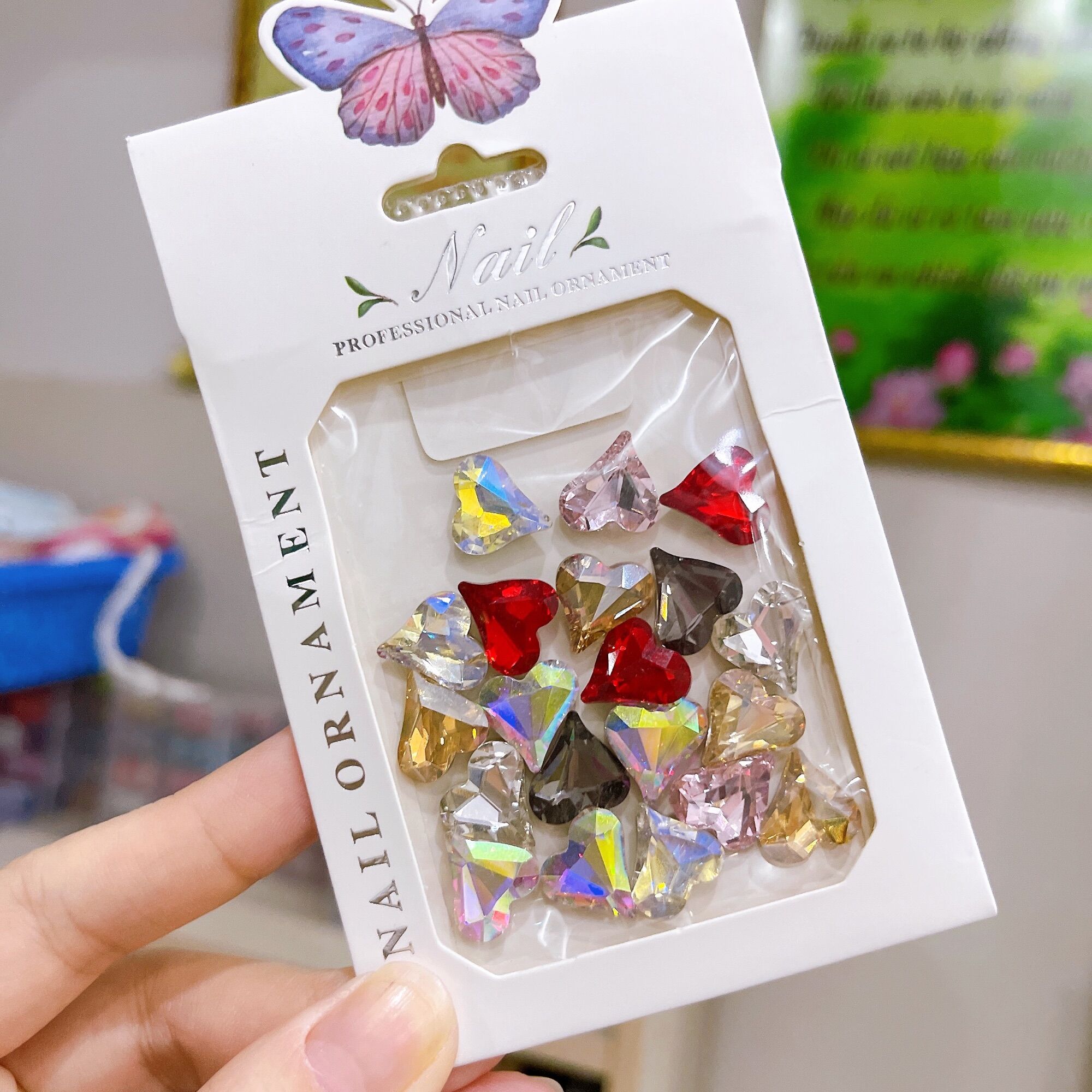 Túi đá khối hình trái tim đính móng tay nail 20 viên - mix nhiều màu