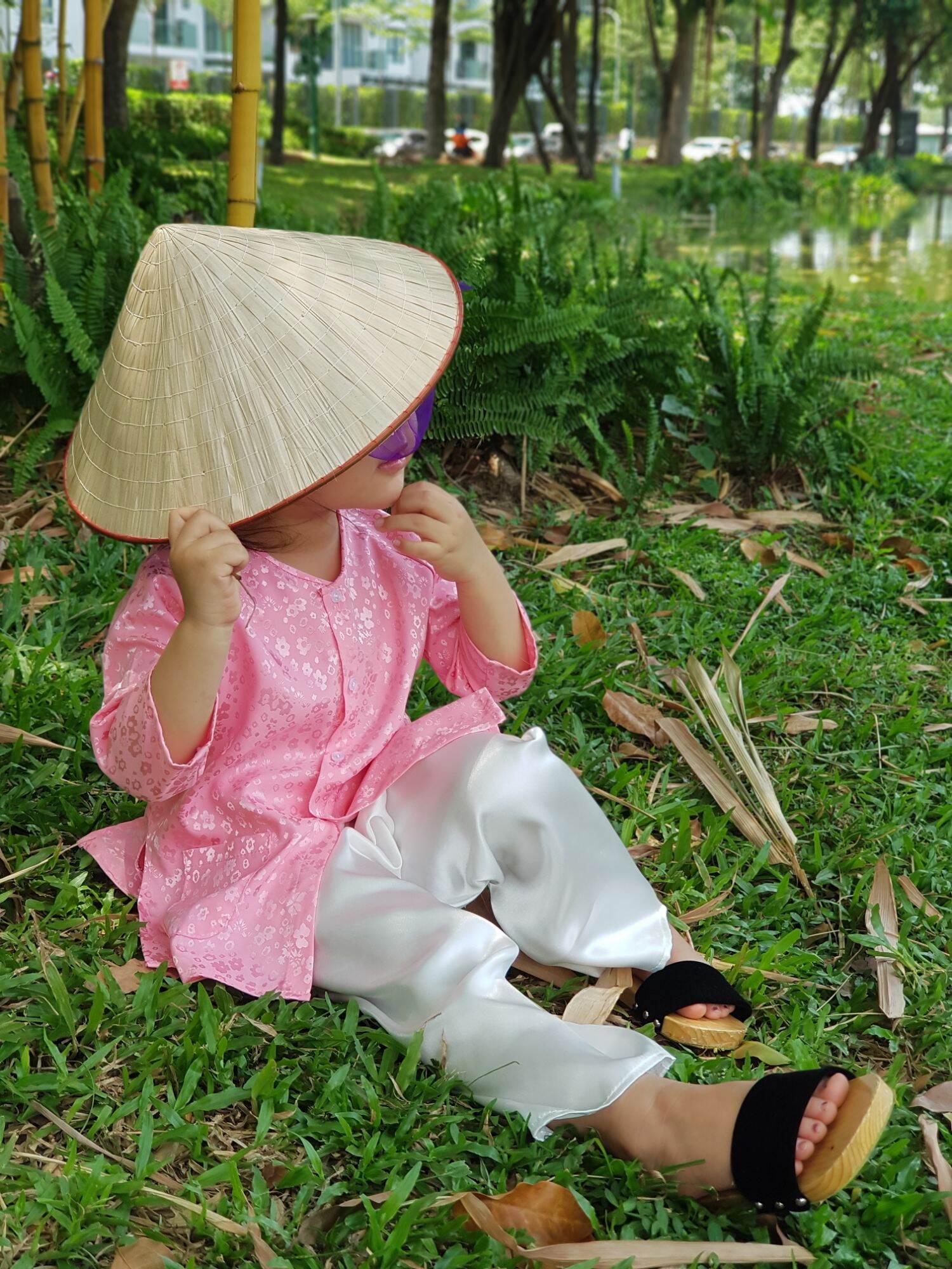 Bà ba gấm lụa cho bé
