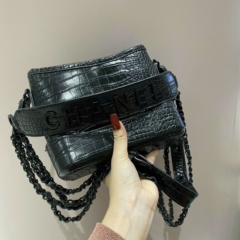 Túi đế cứng da rắn size 22 sale sốc(không hộp)