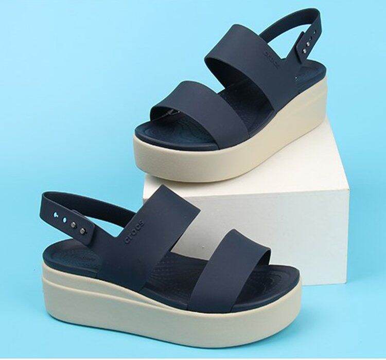 DÉP SANDAL ĐẾ XUỒNG CROCS BLOOKLYN LOW CHO  NỮ