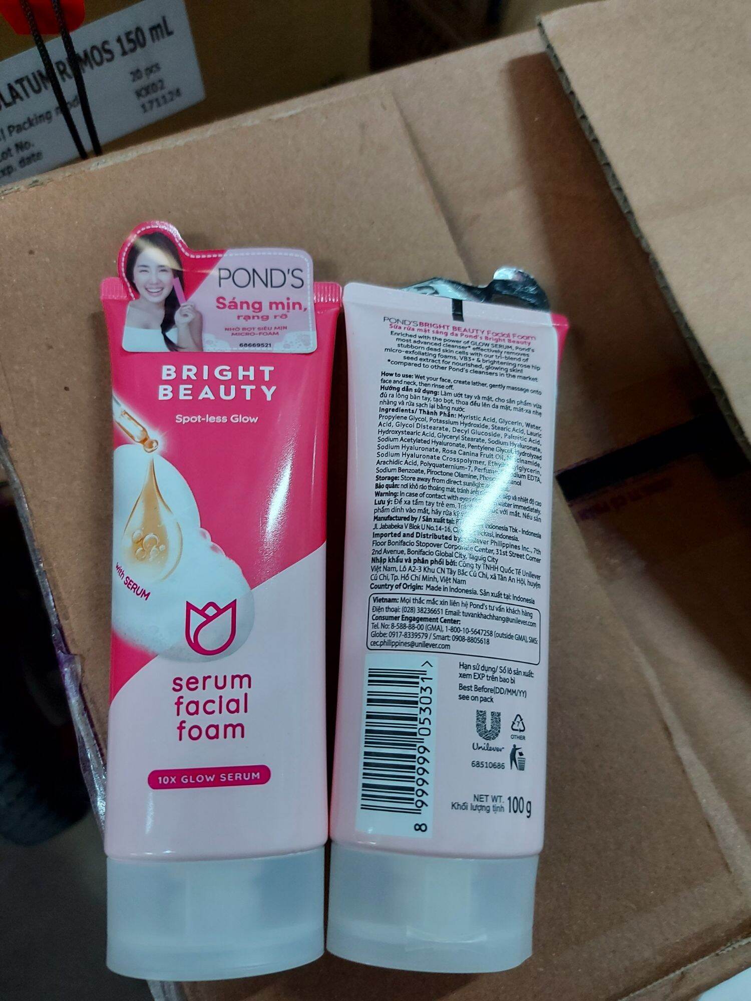 Sữa Rửa Mặt Trắng Hồng Rạng rỡ PON'D 100g