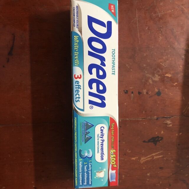 Kem đánh răng Doreen
