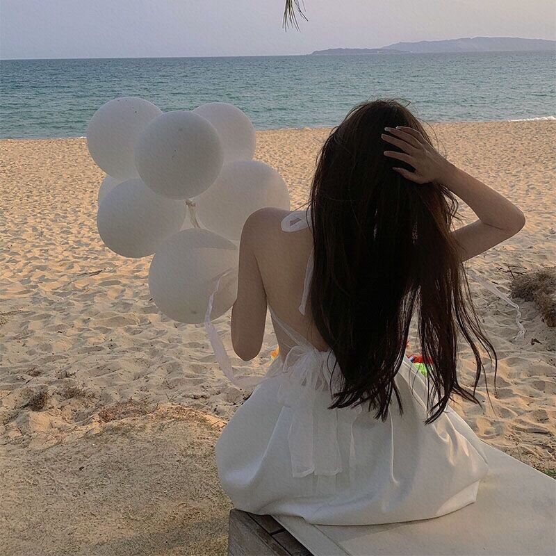 Đầm trắng công chúa thắt nơ lưng sexy