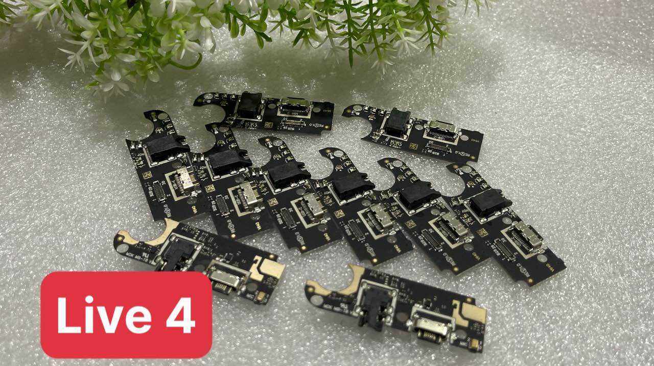 Cụm bo mạch sạc Vsmart Live 4 zin mới