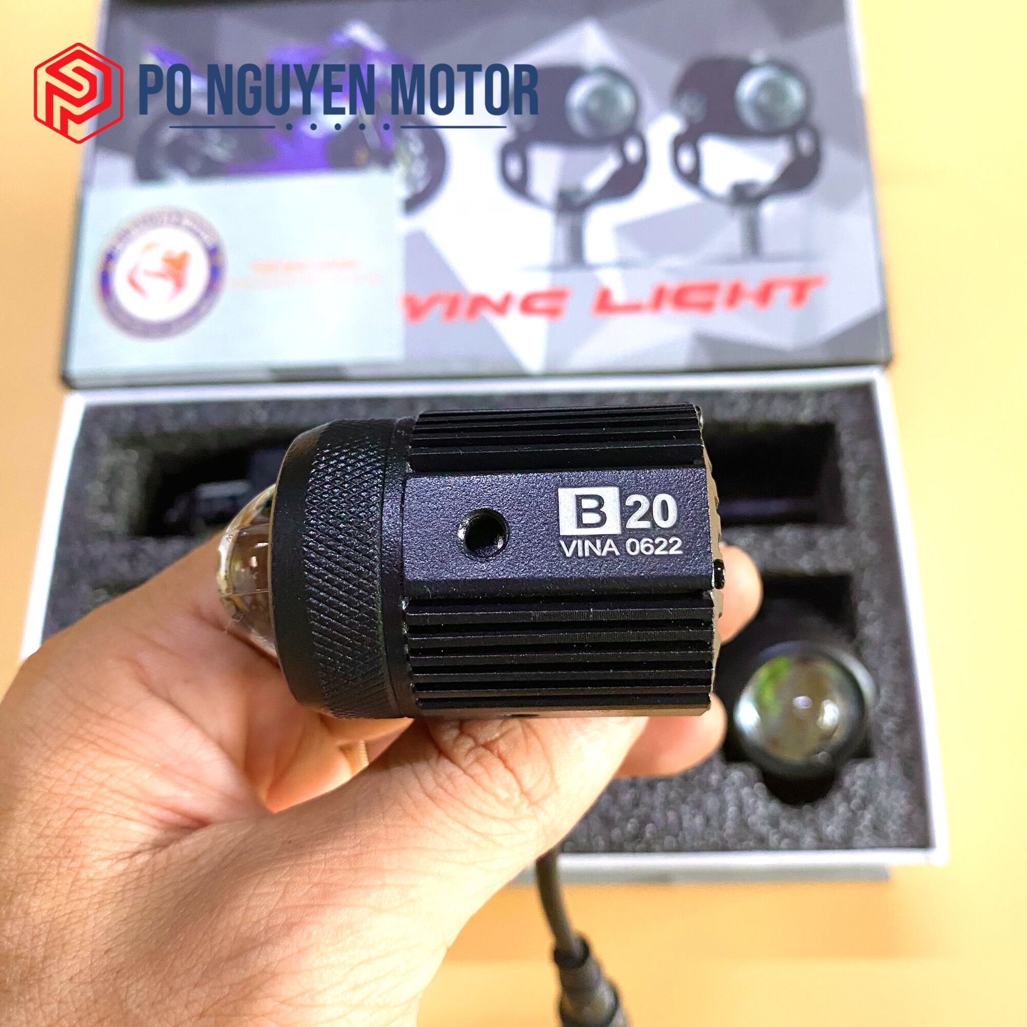 [HCM]ĐÈN TRỢ SÁNG BI CẦU MINI 2 MÀU VÀNG TRẮNG (GIÁ BAO GỒM 2 BÓNG)