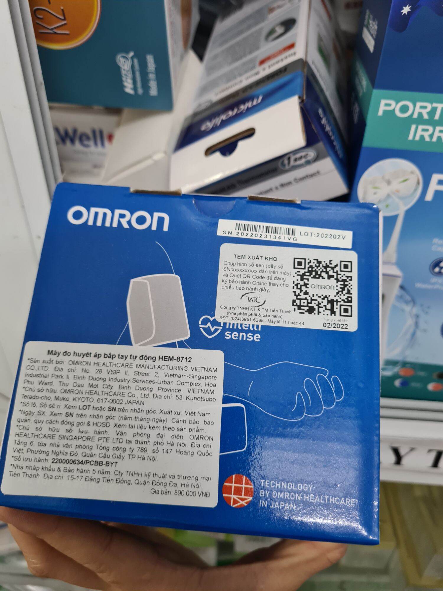 Máy đo huyết áp OMRON 8712 omron