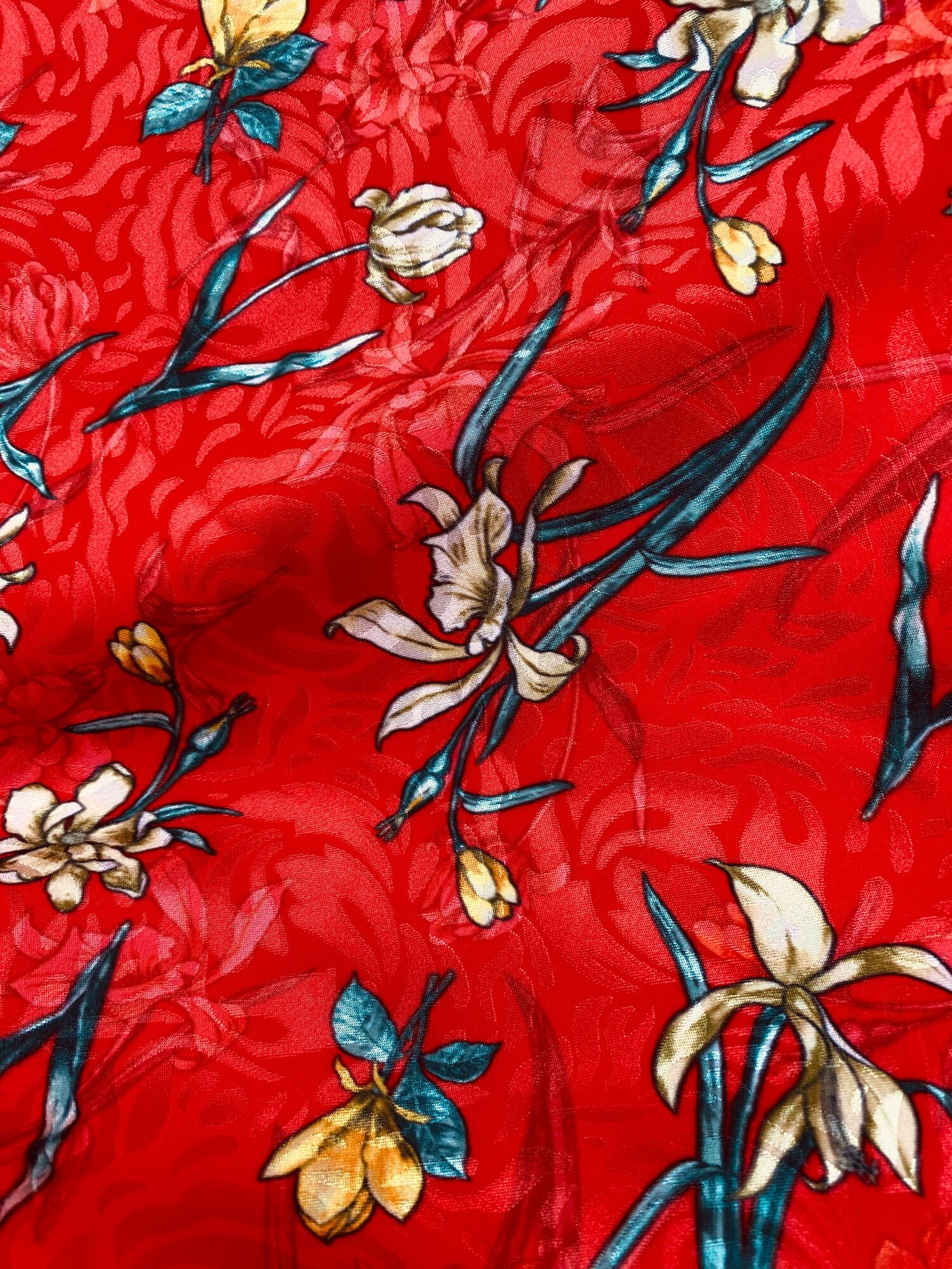 Vải lụa gấm hoa tulip nền đỏ co giãn ML2210