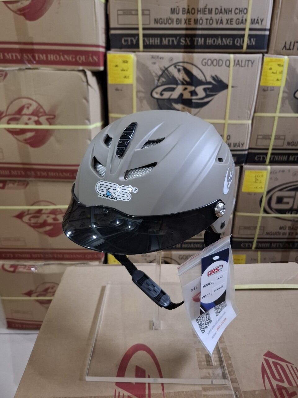 nón bảo hiểm Grs a760  an toàn chăc chắn