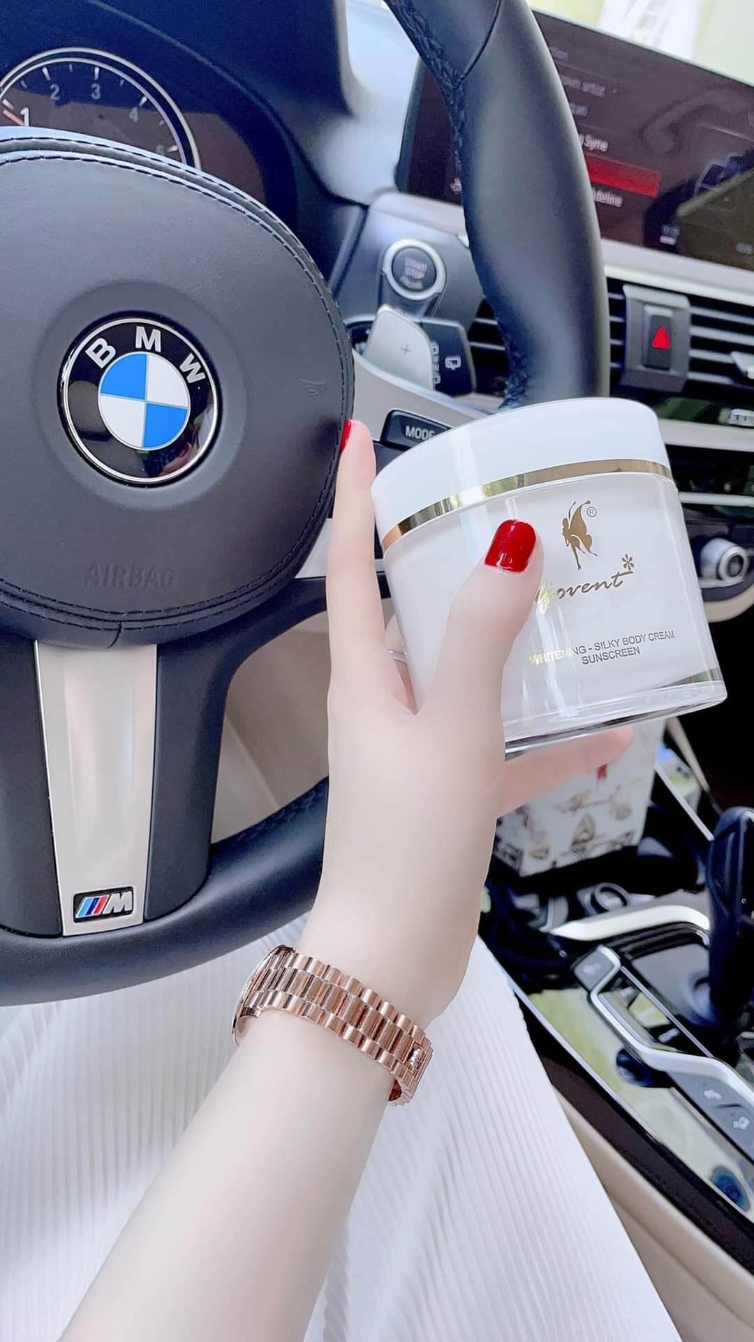 KEM BODY GOVENT CAO CẤP MẪU MỚI 2021