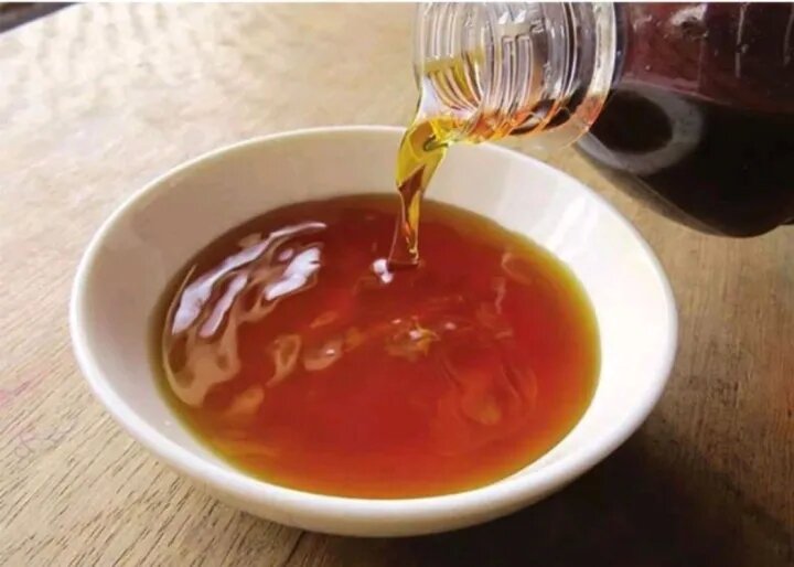 2 lít NƯỚC MẮM CÁ CƠM loại ĐẶC BIỆT - đặc sản SA CHÂU