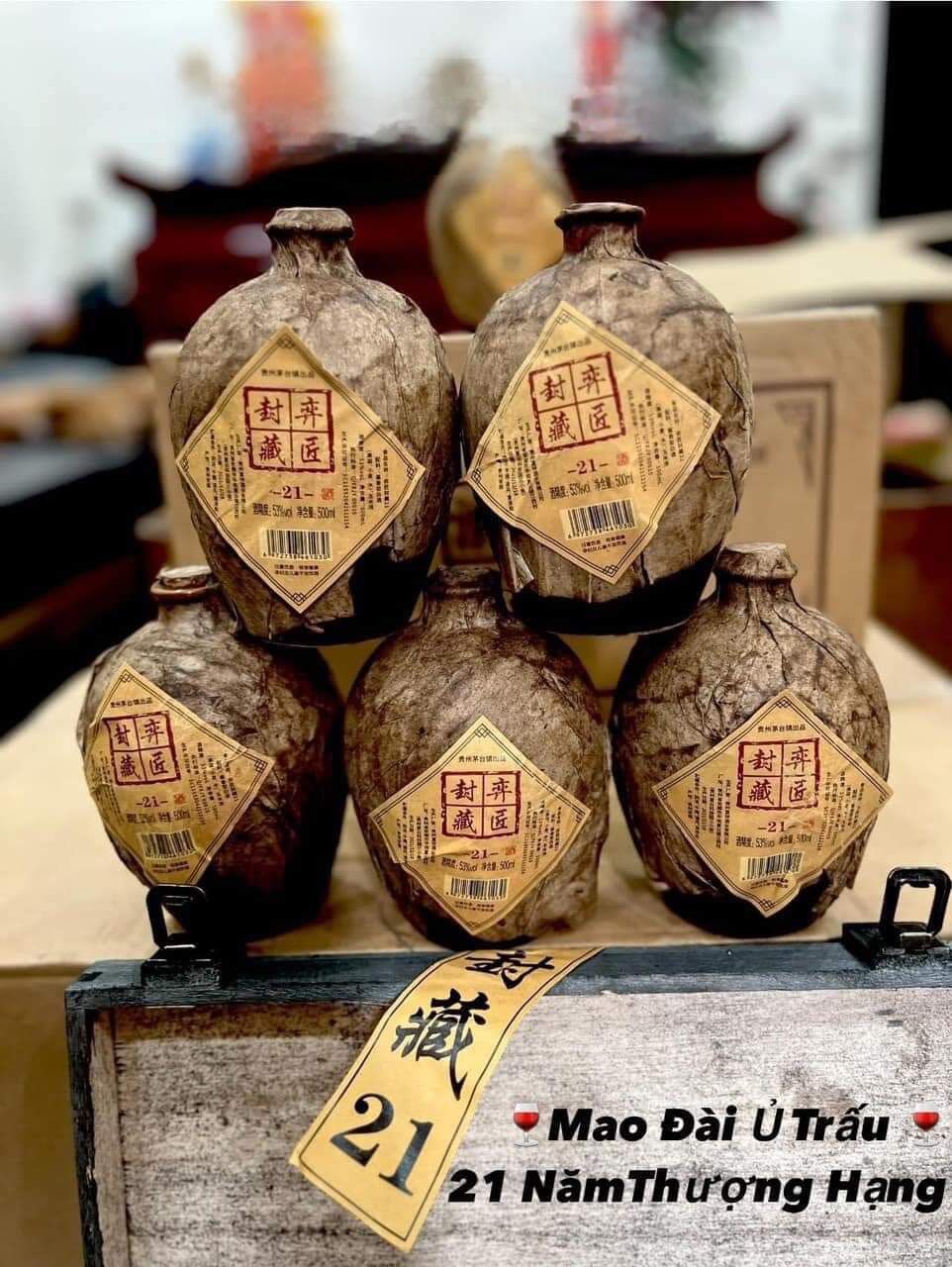 Mao Đài ủ trấu 21 năm thượng hạng (1 vò)