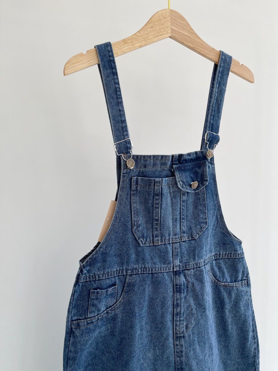(ảnh thật, hoả tốc) 🌱 new in - Yếm jean túi hộp 🥑