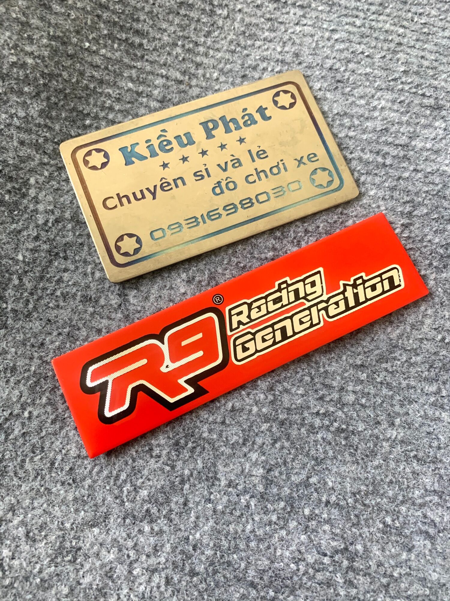 Tem Nhôm Dán Pô R9 Đỏ