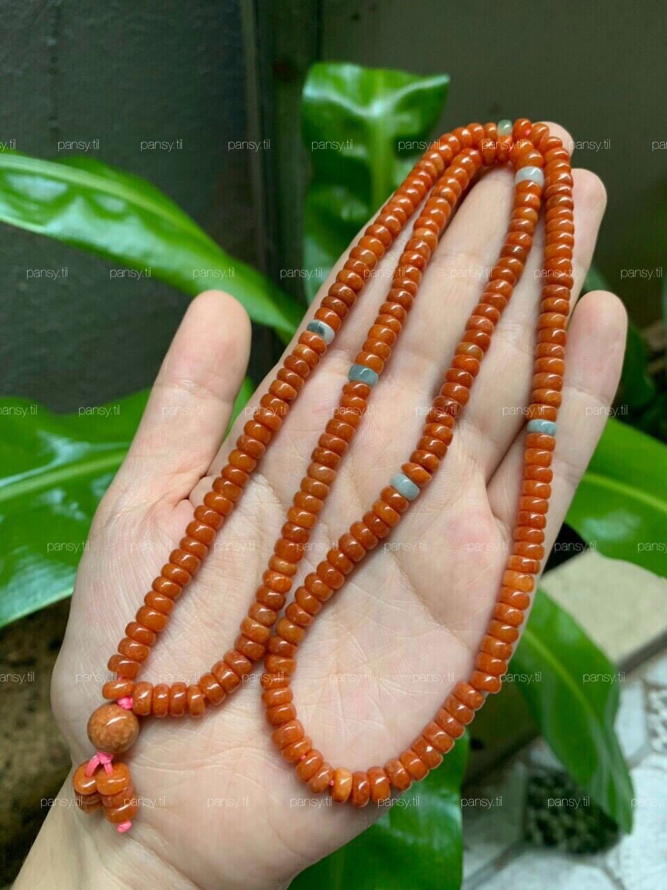 Chuỗi cẩm thạch lam ngọc bánh xe.