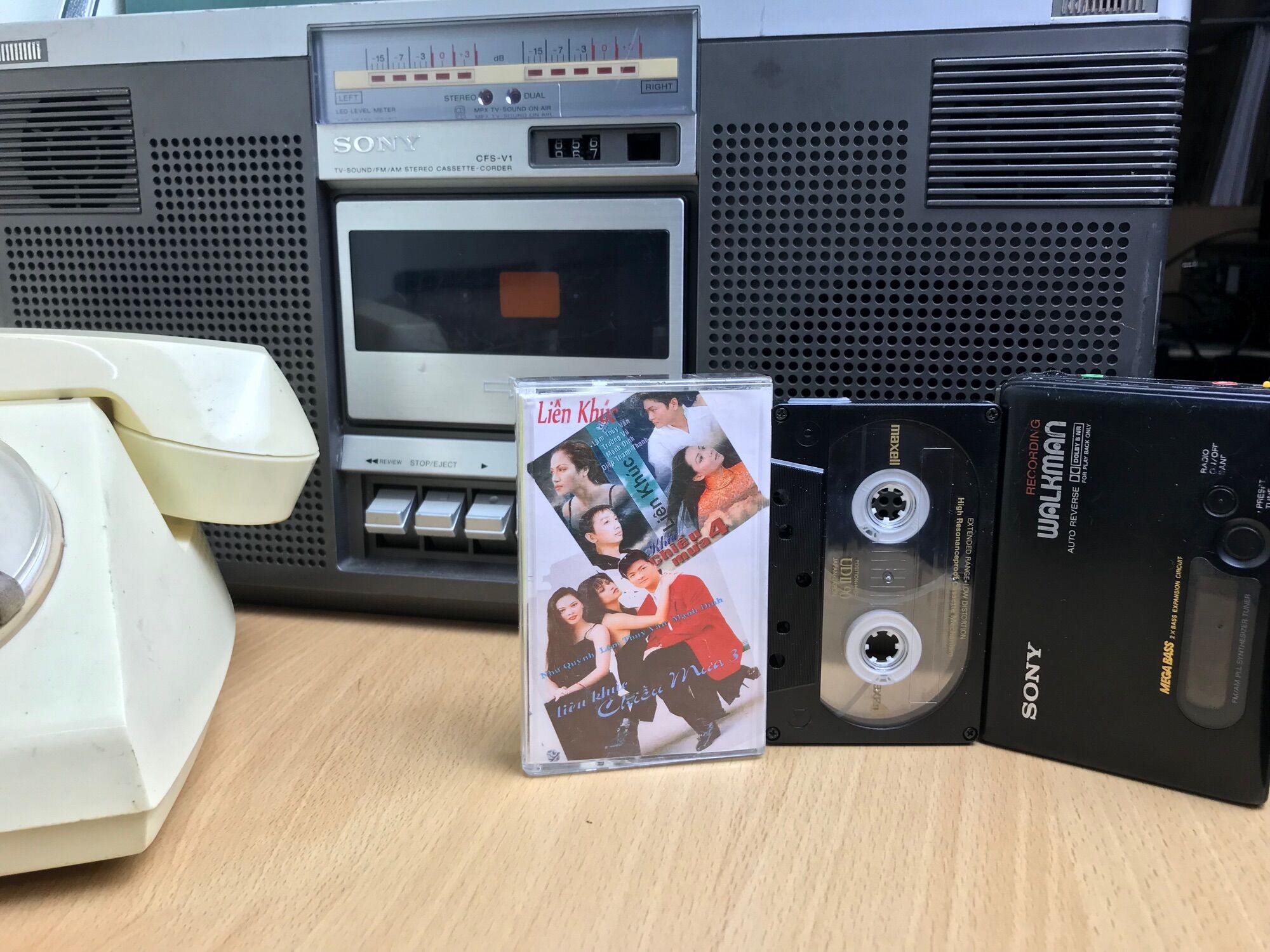 Băng casette liên khúc chiều mưa