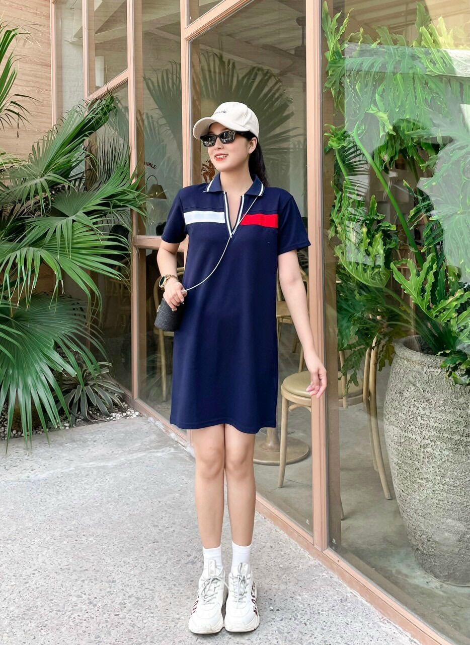 Đầm thể thao Tommy trẻ trung cá tính