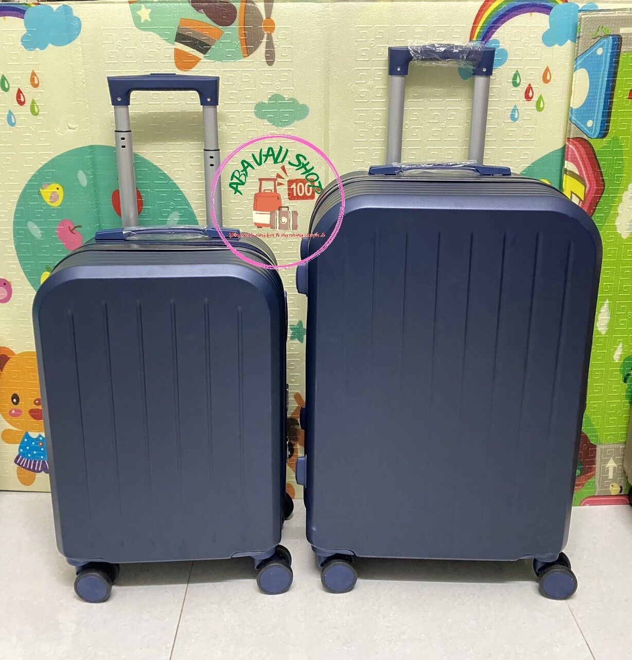 Vali kéo du lịch size 24inch màu xanh( bảo hành 12 tháng)