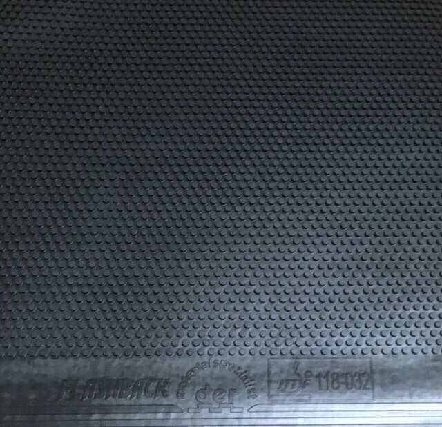 Mặt vợt bóng bàn Der-materialspezialist FlashBack (gai trung)