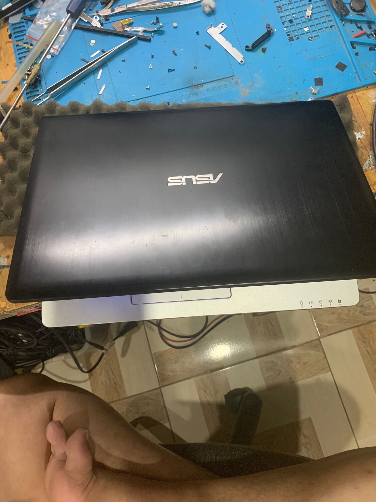 Asus