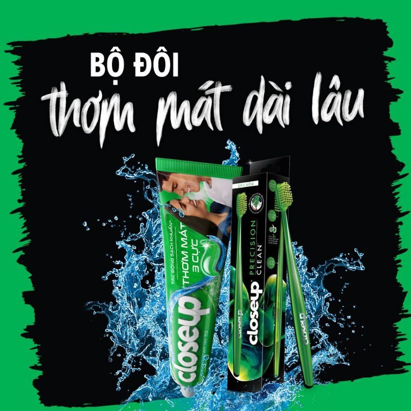 kem đánh răng closeup bạc hà (2 cây x230g)